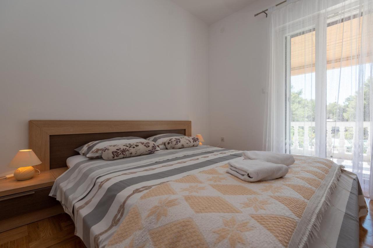 Apartman Tribunj Tribalj Eksteriør billede